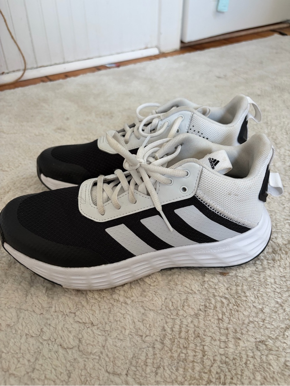 adidas Men’s Black & White Basketball Sneakers